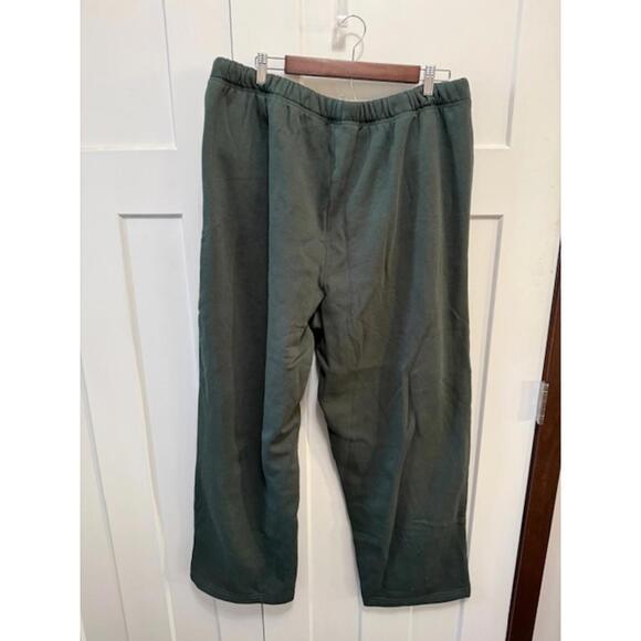 SKIMS straight leg sweatpants in Spruce (green) color size 2X NWT - Picture 4 of 6